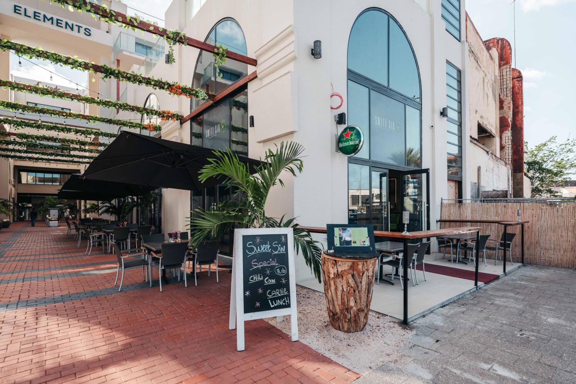 Elements Hotel & Shops Curacao Willemstad Bagian luar foto